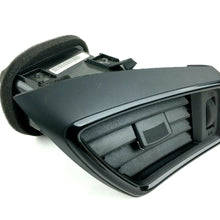 2017-2020 Nissan Rogue Front RH Dash Air Vent Assembly OEM USED