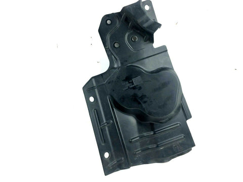 2017 - 2020 Nissan Rogue 2.5L Engine Cover Side Bezel 64839-5HA0A OEM USED