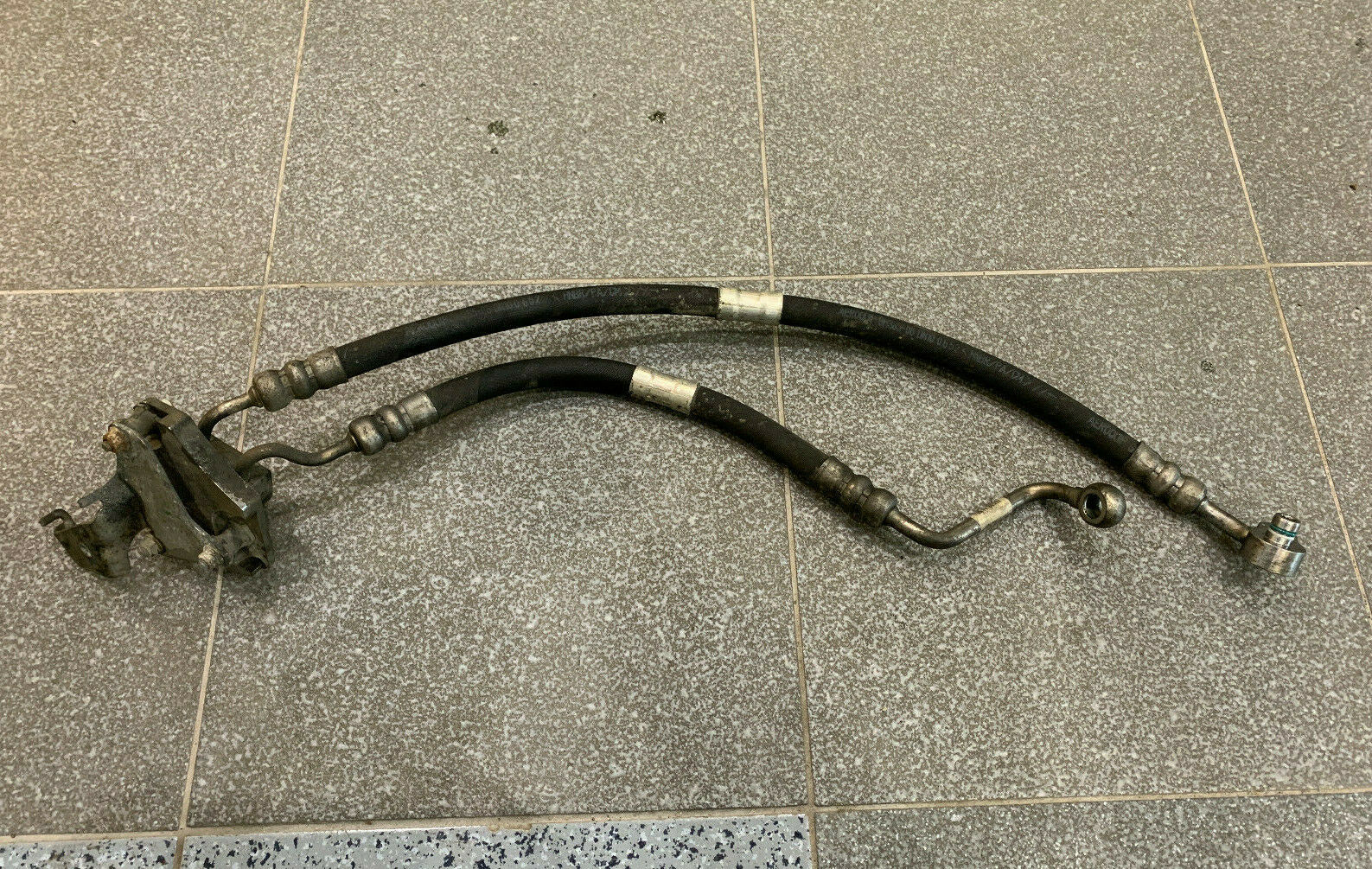 BMW X5 E70 E70 LCI X6 E71 OEM Power Steering Pressure Hose Line Tube Pipe