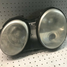 2004-2006 Kia Amanti 2005 OEM Driver Left Side Headlight Assembly