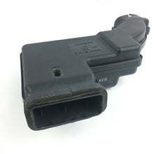 2017 - 2020 Nissan Rogue 2.5L Air Box Resonator Connector Tube OEM USED