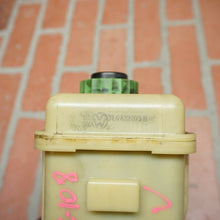 2007-2015 AUDI Q7 4L POWER STEERING PUMP RESERVOIR BOTTLE TANK W/ HOSE CAP OEM