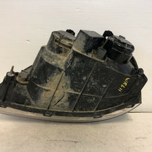 2005 2006 2007 2008 Suzuki Forenza Headlight Right RH Passneger OEM 50134