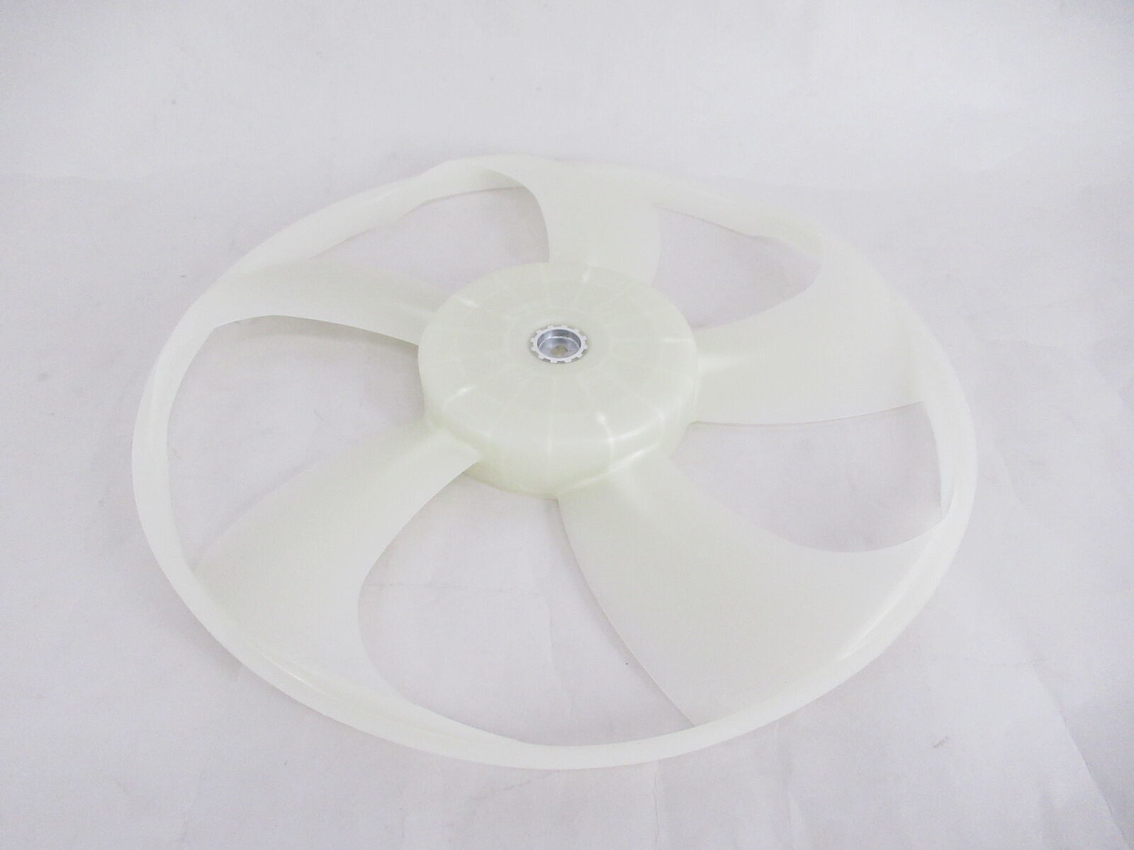 Genuine OEM Toyota 16361-0T041 Engine Fan Blade