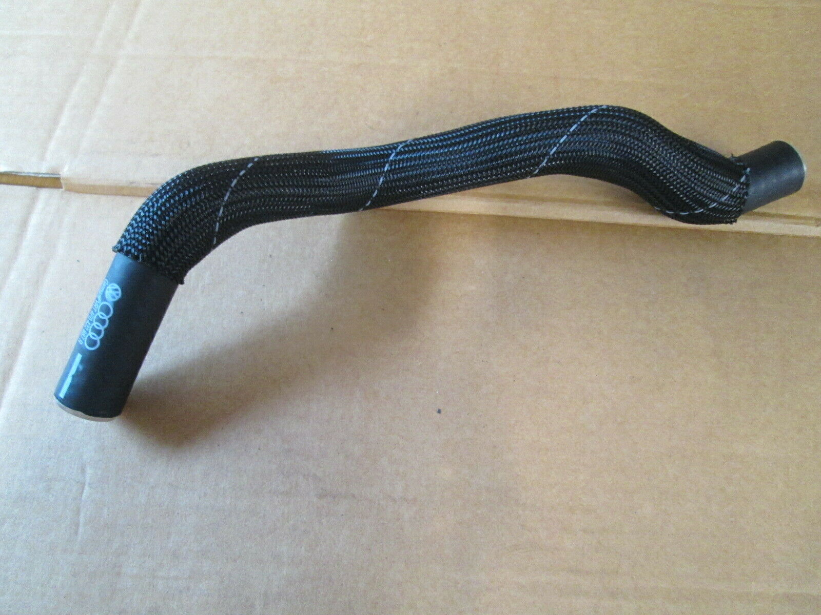 NEW GENUINE AUDI A6 V6 POWER STEERING PUMP INTAKE PIPE HOSE 4F0422887R