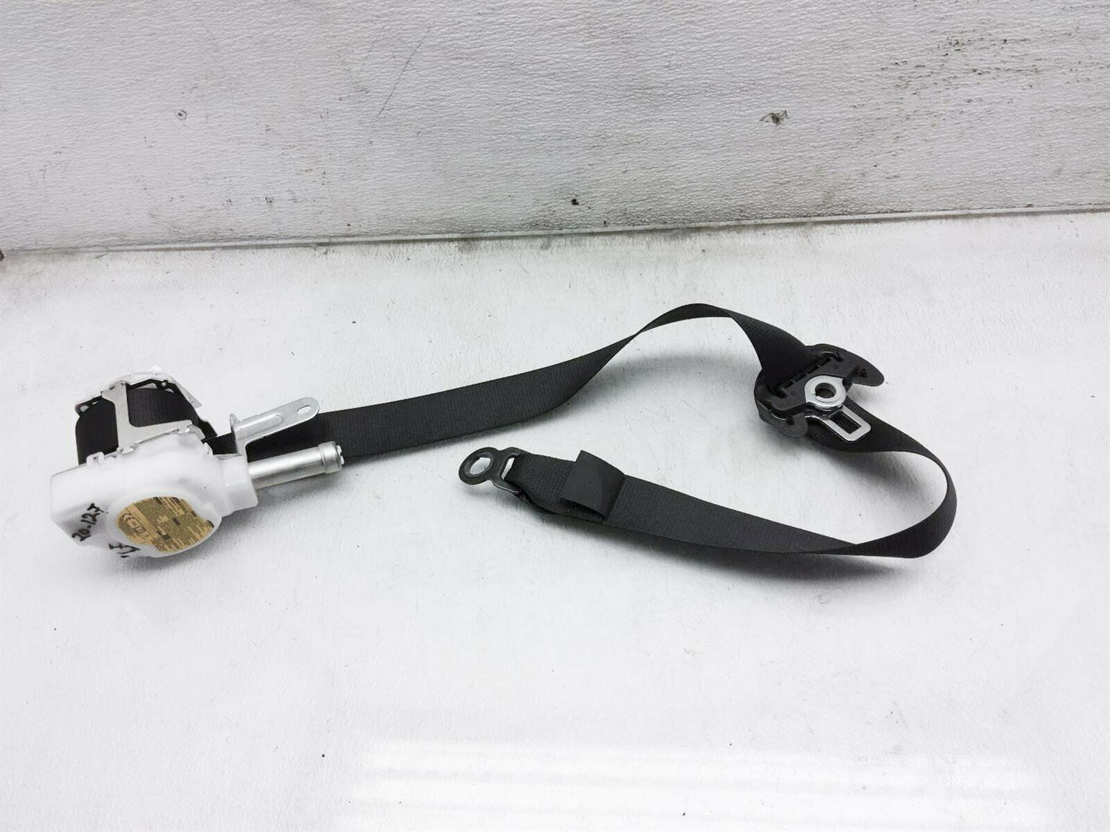 2019 2020 Toyota Corolla Front Left Driver Seat Belt 73220-47221-C7