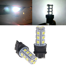 2x6000K White 3157 5050 3156 18SMD Tail Brake/Parking Turn Signal LED Light Bulb