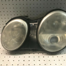 2004-2006 Kia Amanti 2005 OEM Driver Left Side Headlight Assembly