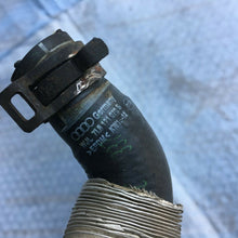 AUDI Q7 4L FACELIFT WATER COOLANT HOSE OEM 7L8121065C 7L8121070S