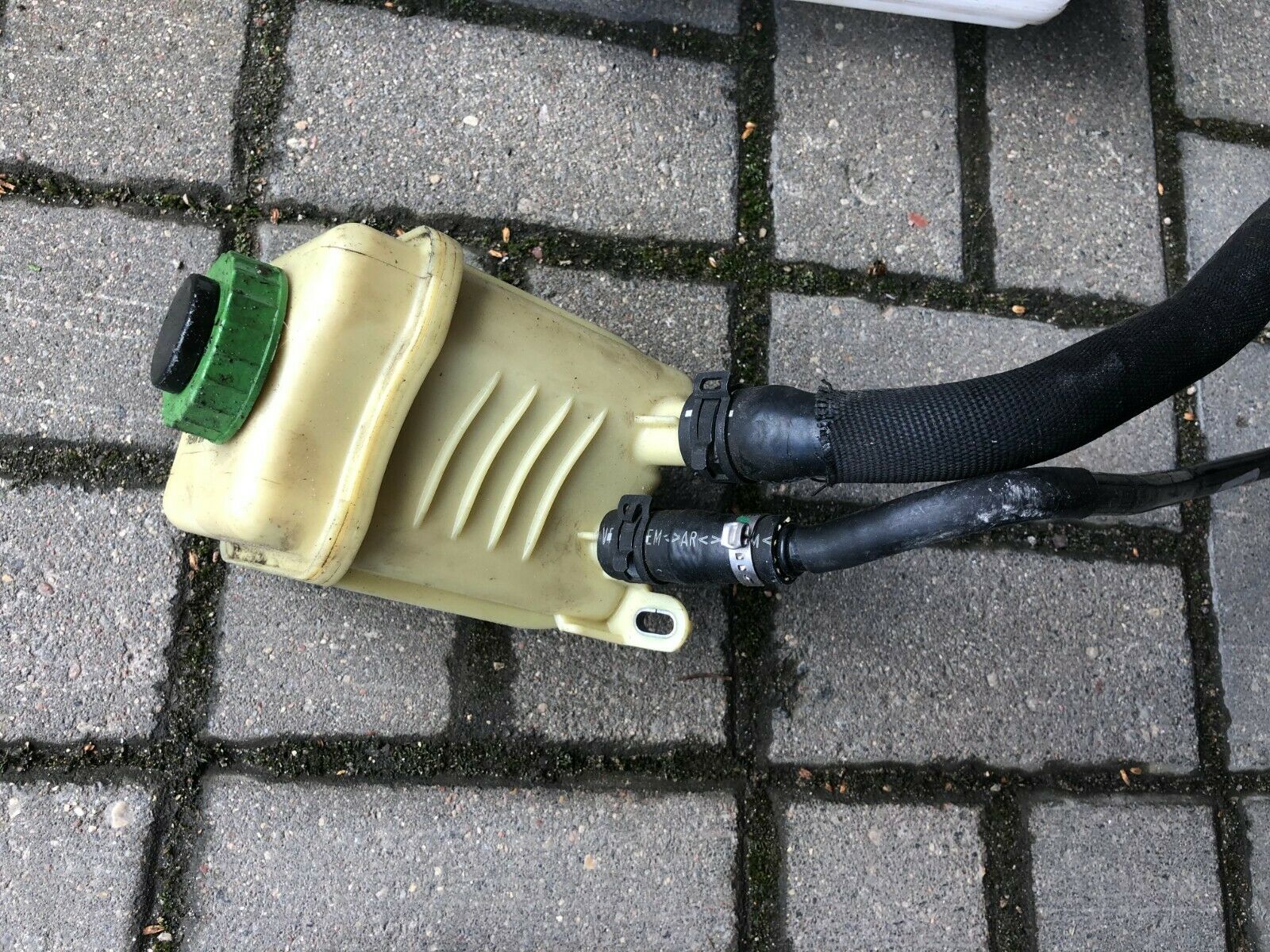 OEM Genuine Porsche Hydraulic Fluid Reservoir with hoses 95531401530