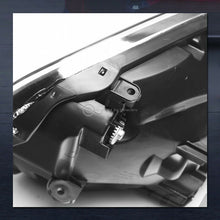 For 2005-2006 Tundra Double/Sequoia Chrome Housing Headlights+Corner Signal Nb