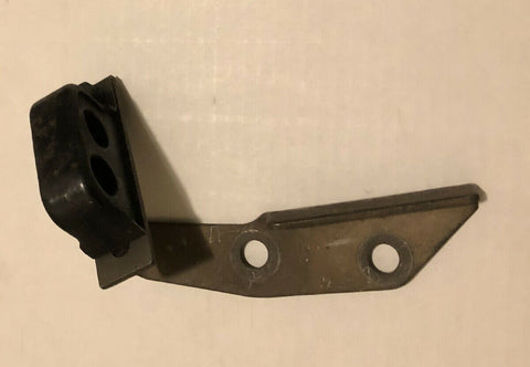 1966 1969 FORD TORINO TALLADEGA FAIRLANE COMET POWER STEERING HOSE BRACKET 1967