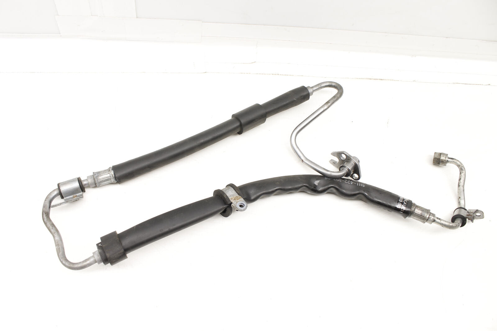 2011 2012 2013 2015 2016 2017 AUDI A8 D4 - POWER STEERING HOSE / LINE