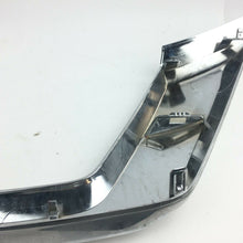 2017 - 2020 Nissan Rogue Front Grille Chrome Bezel OEM USED