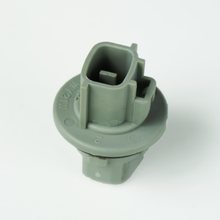 Genuine Toyota Socket 90075-60028