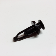 Genuine Toyota Bumper Cover Clip 52161-02020